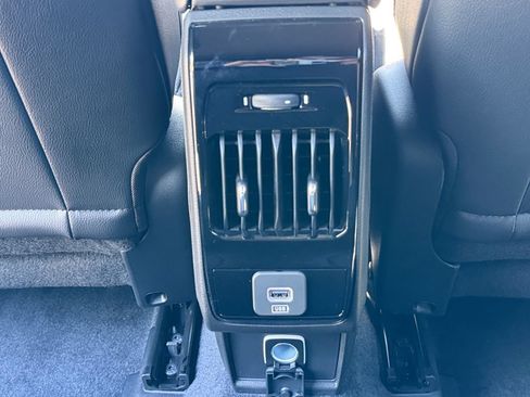 New 2026 Jeep Compass Limited AWD/4WD image 19