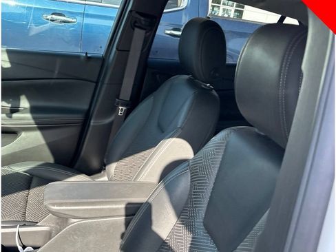 Certified 2023 Buick Encore GX Essence w/ Experience Buick Package FWD image 13