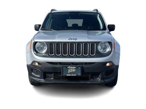 Used 2018 Jeep Renegade Sport w/ Power & Air Group image 2