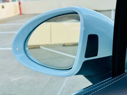 Used 2015 Porsche Cayenne Turbo image 66