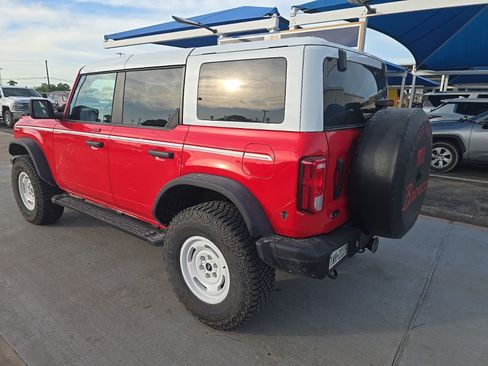 Used 2023 Ford Bronco Heritage Edition AWD/4WD image 2