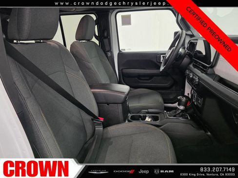 Certified 2025 Jeep Wrangler Unlimited Sahara AWD/4WD image 12