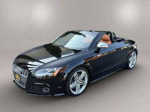 Used 2010 Audi TTS 2.0T Prestige AWD/4WD image 8