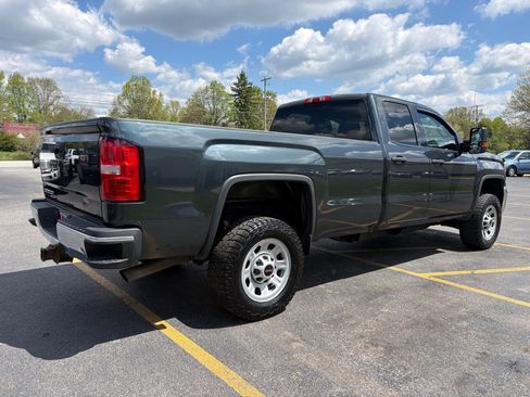 Used 2017 GMC Sierra 2500 4x4 Double Cab w/ Sierra Convenience Package image 6