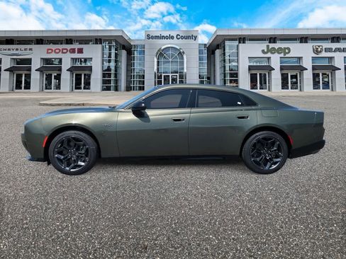 New 2026 Dodge Charger R/T AWD/4WD image 5
