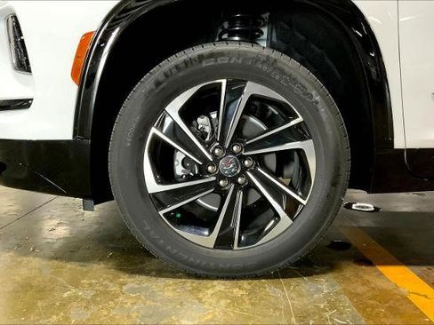 New 2026 Buick Enclave Sport Touring w/ Power Package image 6