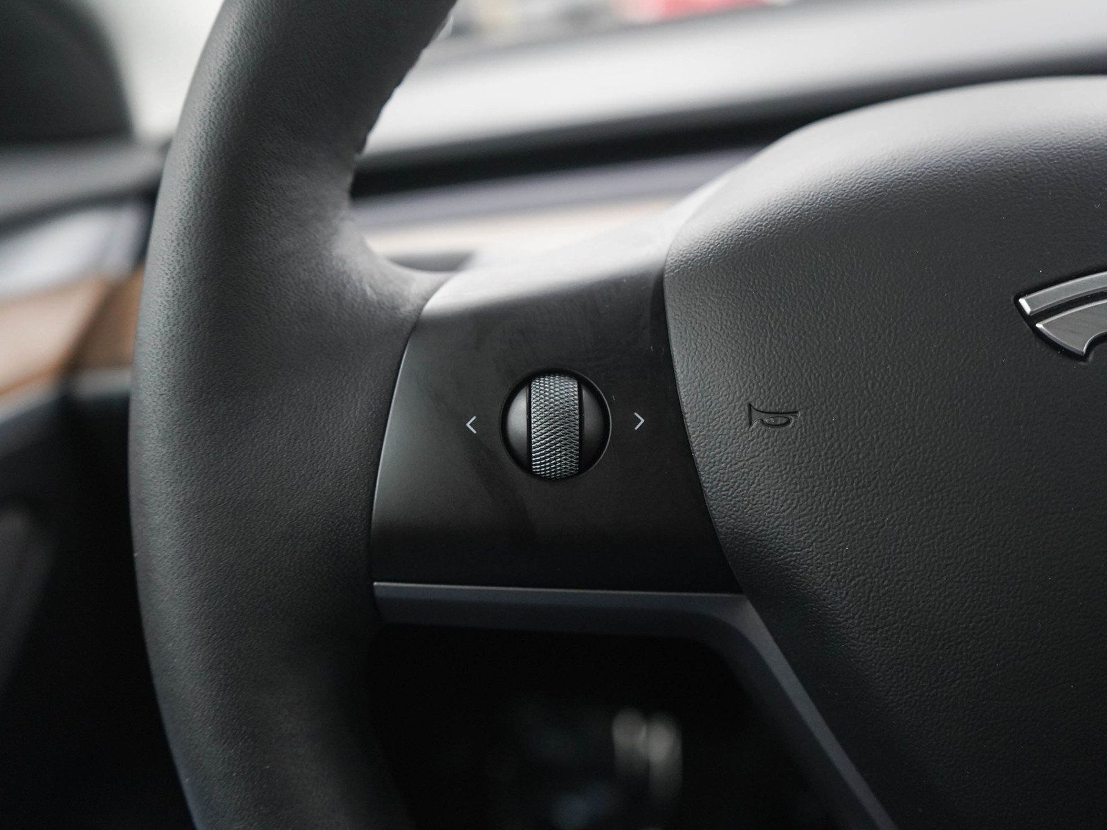 Used 2022 Tesla Model 3 RWD image 25
