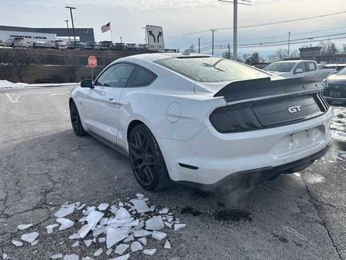 Used 2022 Ford Mustang GT image 6