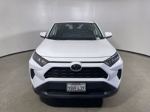 Certified 2022 Toyota RAV4 LE FWD image 8