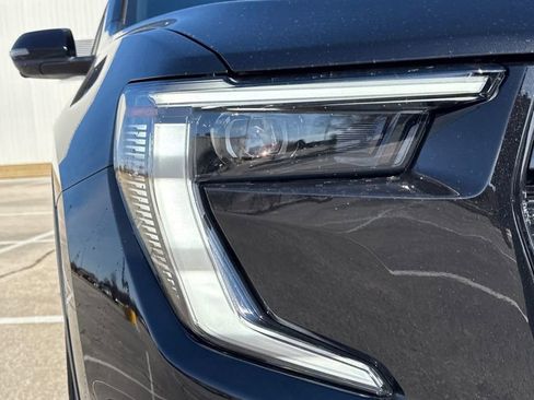 New 2026 GMC Acadia Elevation w/ Black Edition image 12
