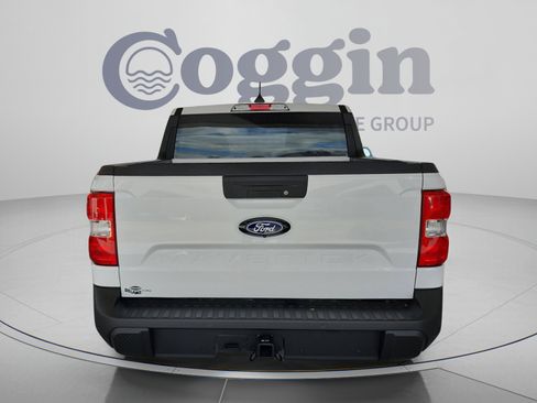 New 2026 Ford Maverick XLT w/ XLT Luxury Package FWD image 4