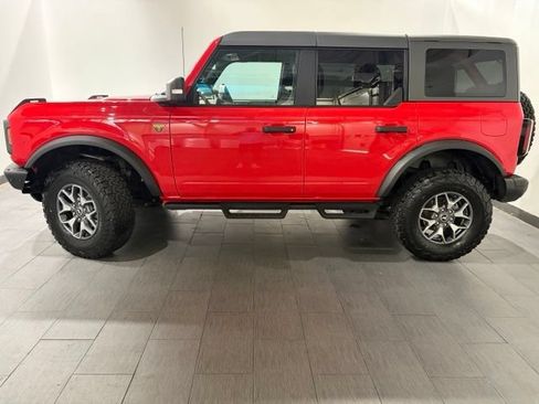 Used 2023 Ford Bronco Badlands AWD/4WD image 2