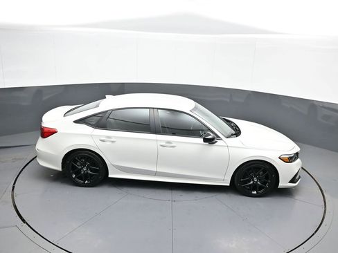 Used 2023 Honda Civic Sport image 36