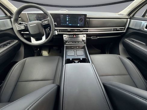 Used 2025 Hyundai Santa Fe SEL FWD image 19