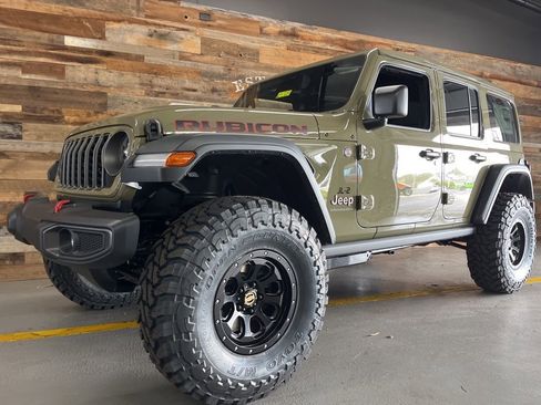 New 2026 Jeep Wrangler Unlimited Rubicon AWD/4WD image 13