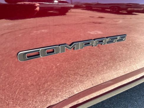 Used 2022 Jeep Compass High Altitude AWD/4WD image 35