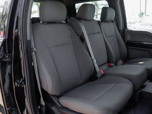 Used 2018 Ford F150 XLT w/ Equipment Group 302A Luxury image 36