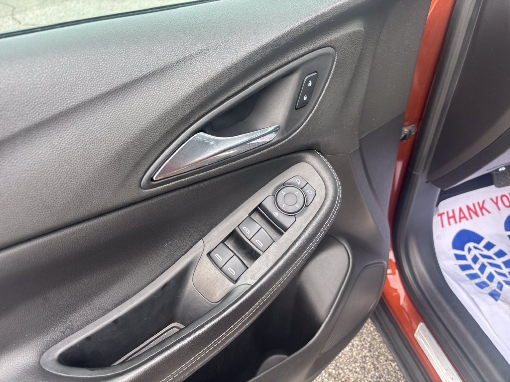Used 2021 Buick Encore GX Preferred FWD image 15