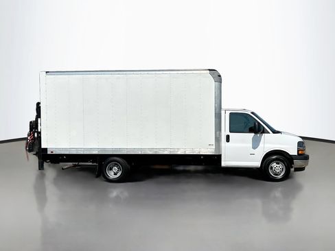 Used 2021 Chevrolet Express 3500 w/ Power Convenience Package RWD image 9