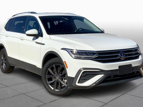 Used 2024 Volkswagen Tiguan Wolfsburg Edition image 3