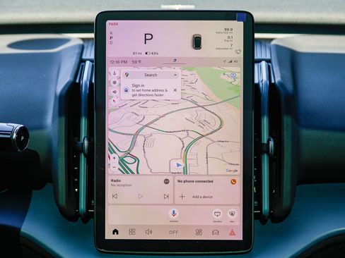 New 2026 Volvo EX30 Plus w/ Protection Package image 14