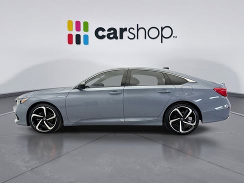 Used 2022 Honda Accord Sport image 2