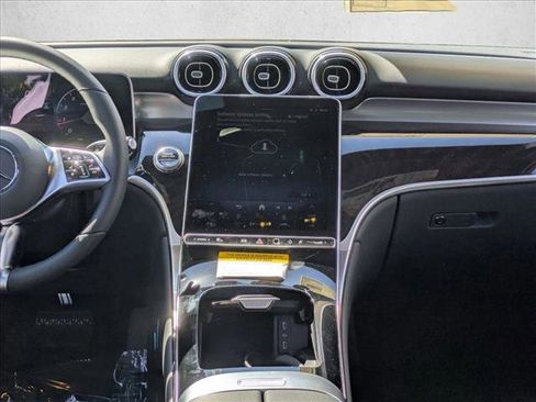 Certified 2026 Mercedes-Benz GLC 300 image 11