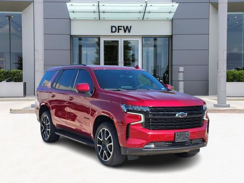 Used 2023 Chevrolet Tahoe RST image 2