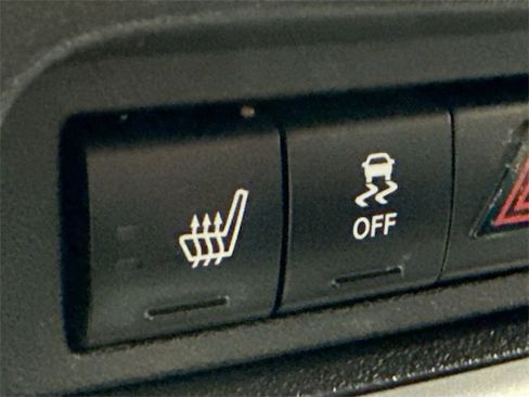 Used 2017 Jeep Compass High Altitude image 16