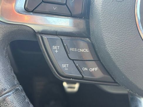 Used 2017 Ford Mustang GT Premium RWD image 15