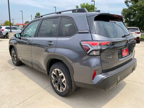 New 2026 Subaru Forester Premium AWD/4WD image 3