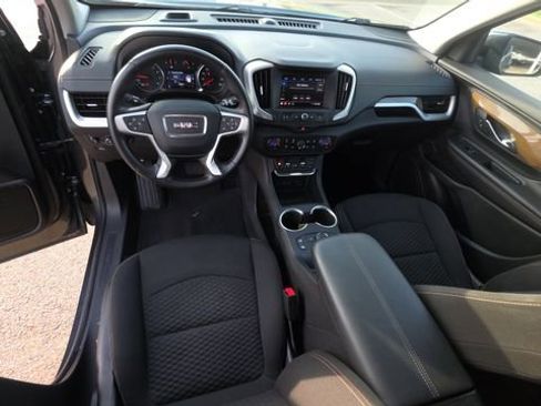 Used 2020 GMC Terrain SLE w/ Driver Convenience Package FWD image 18