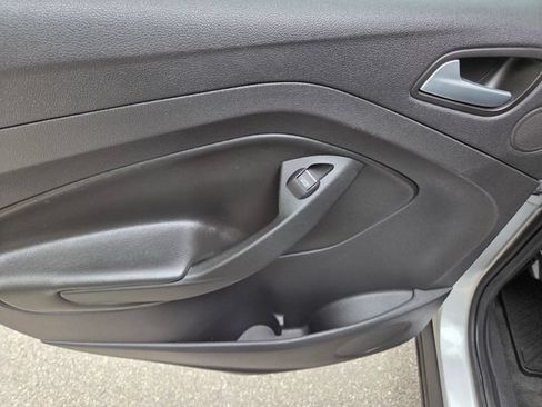 Used 2014 Ford Escape Titanium FWD image 40