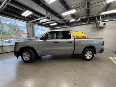 Used 2023 RAM 1500 Tradesman AWD/4WD image 2
