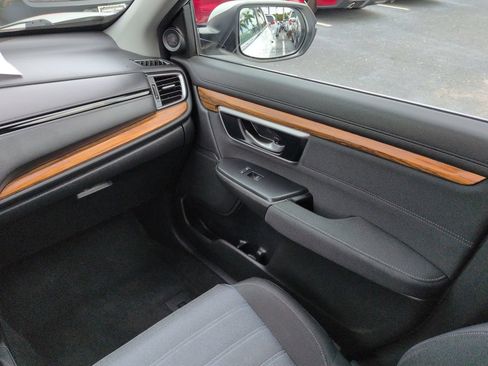 Used 2022 Honda CR-V EX image 17