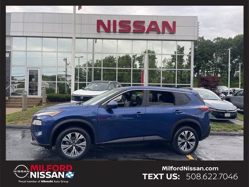 Certified 2023 Nissan Rogue SV AWD/4WD image 2