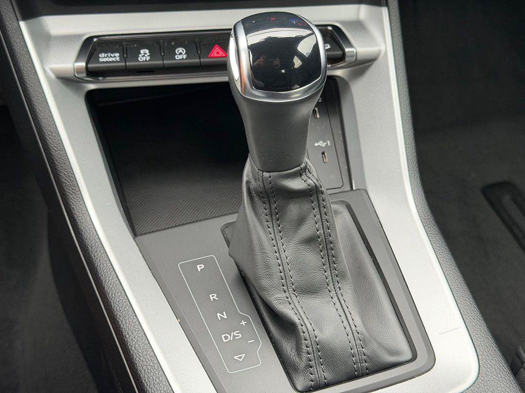 Used 2025 Audi Q3 2.0T Premium AWD/4WD image 20