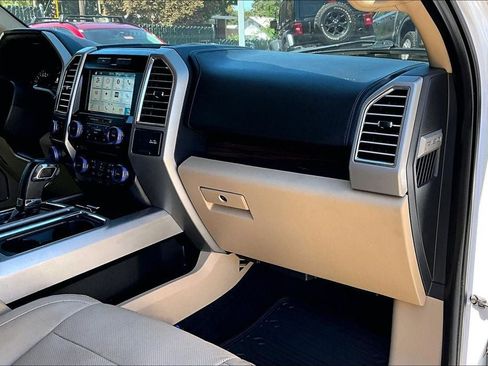 Used 2016 Ford F150 Lariat w/ Equipment Group 501A Mid RWD image 16