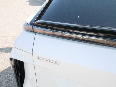 Used 2024 Cadillac Lyriq Sport RWD image 17