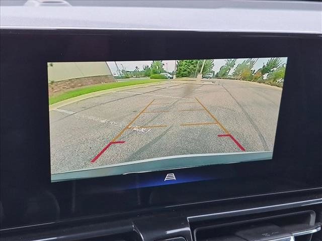 Used 2025 Chevrolet TrailBlazer LT AWD/4WD image 13