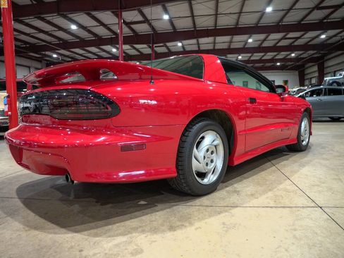 Used 1994 Pontiac Firebird Coupe image 8