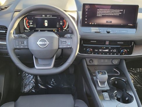 New 2026 Nissan Rogue Platinum w/ Platinum Premium Package image 5