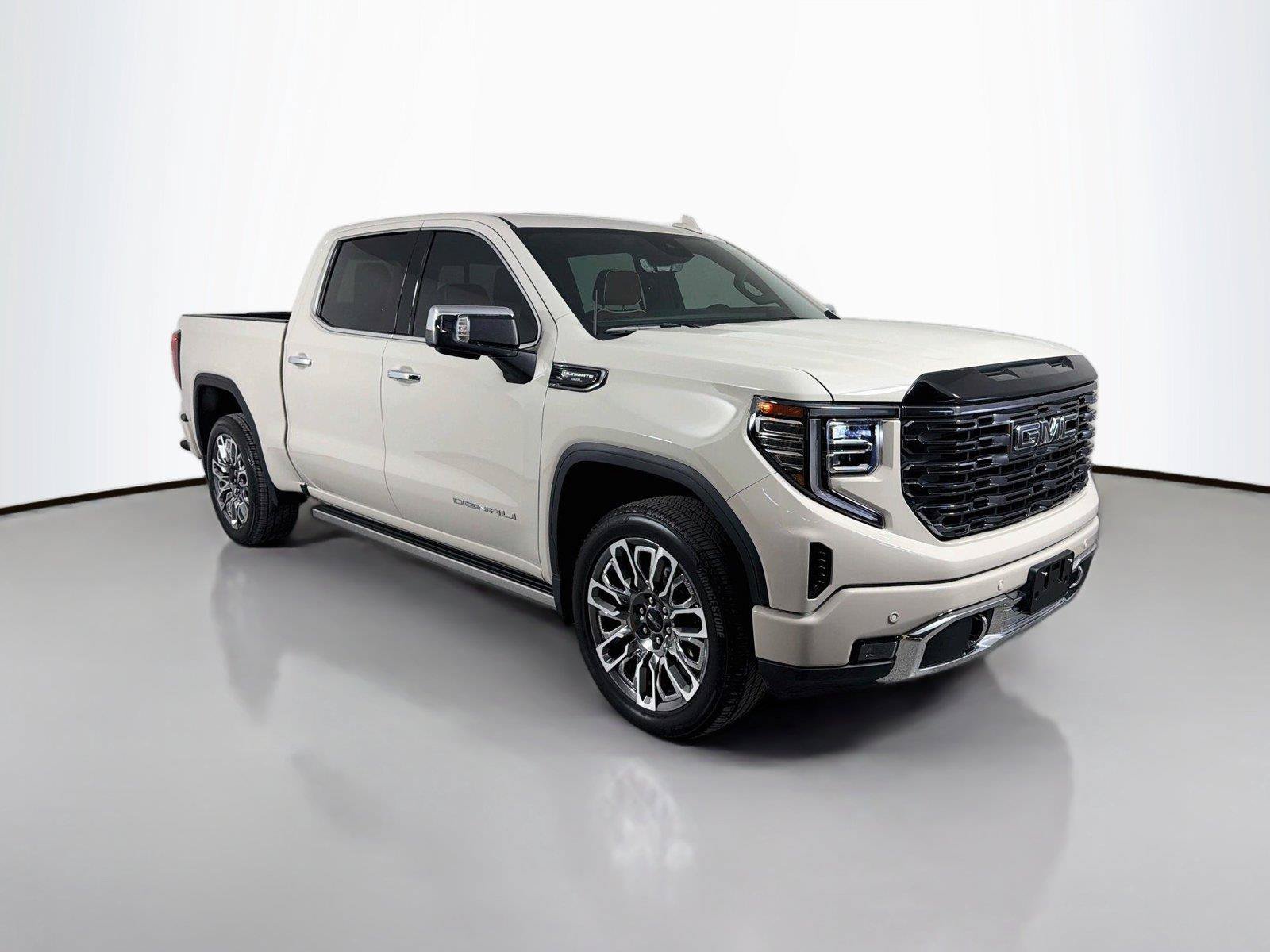 Used 2026 GMC Sierra 1500 Denali Ultimate AWD/4WD image 9