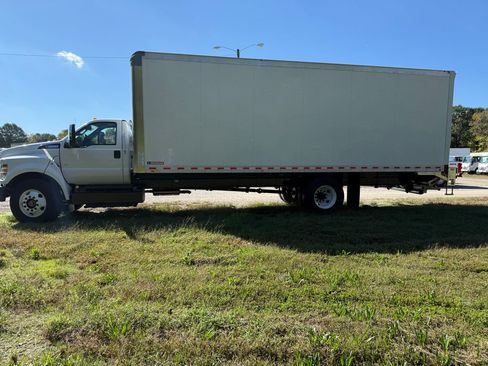 New 2026 Ford F650 2WD Regular Cab Super Duty image 4