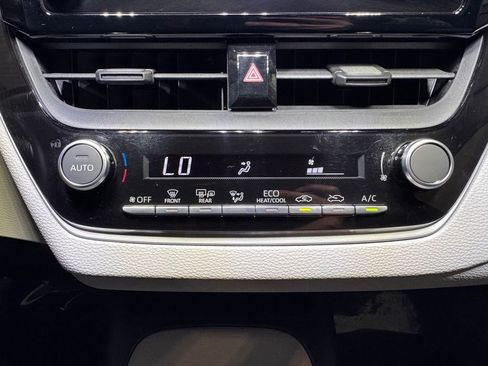 Certified 2026 Toyota Corolla LE FWD image 35