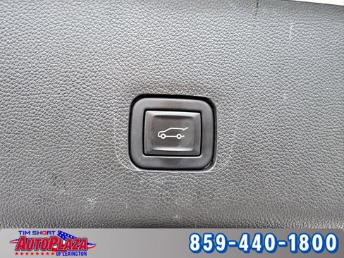 Used 2023 Chevrolet Traverse RS AWD/4WD image 45