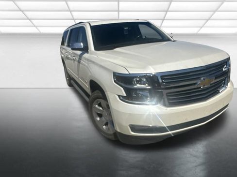 Used 2015 Chevrolet Suburban LTZ AWD/4WD image 3