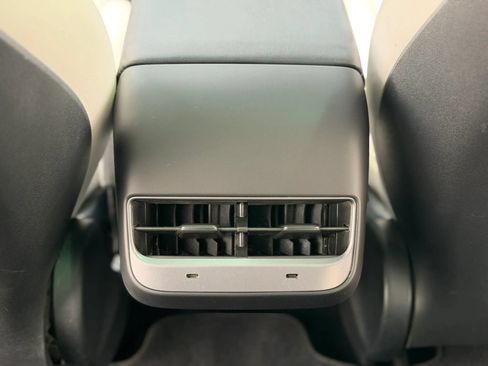 Used 2023 Tesla Model 3 Standard Range RWD image 30