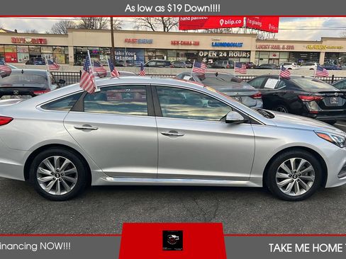 Used 2017 Hyundai Sonata Sport w/ Value Edition Package 02 image 6