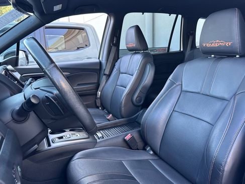 Used 2023 Honda Passport TrailSport image 5